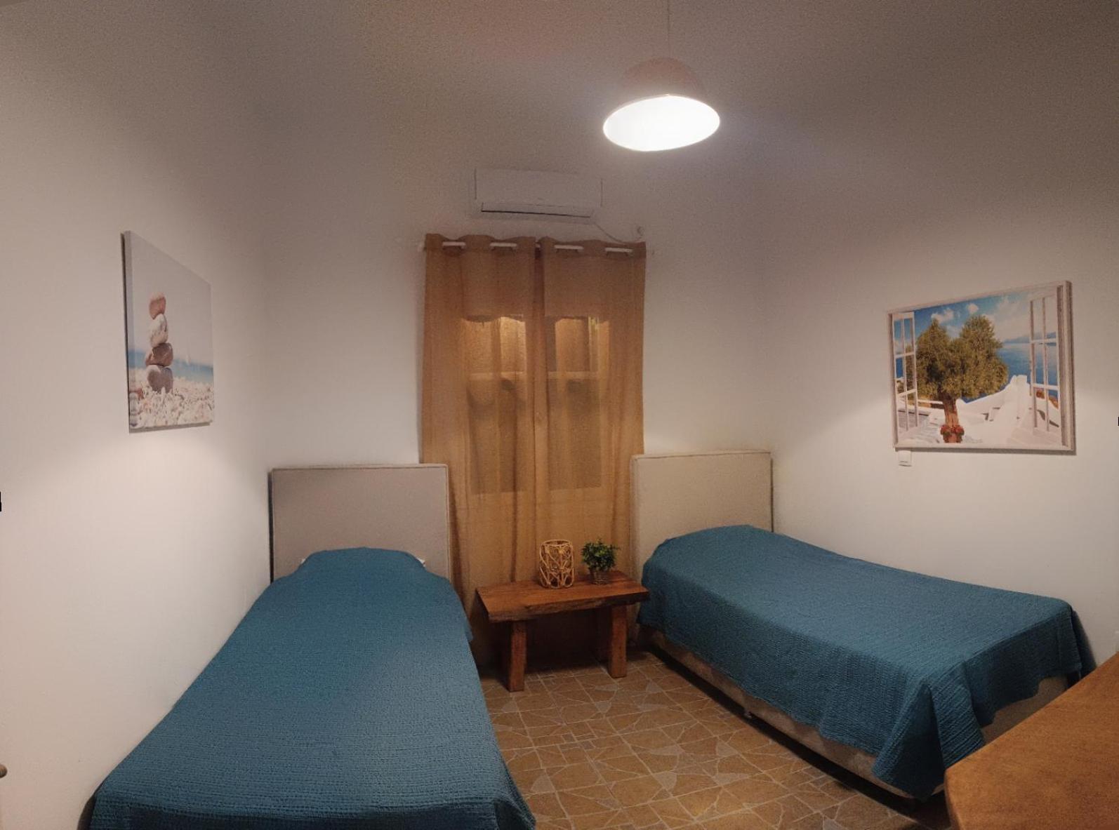 Houses At Chrisopigi  Room photo